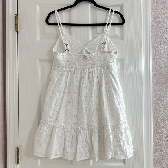 Wild‎ Fable White Eyelet Cami Babydoll Mini Short Dress Ruffle Hem Medium - Picture 10 of 10